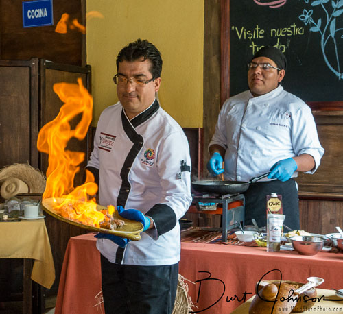 La Yunta Cooking Class Ecuador Flambe