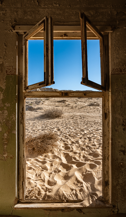 Kolmanskop-window onto sand